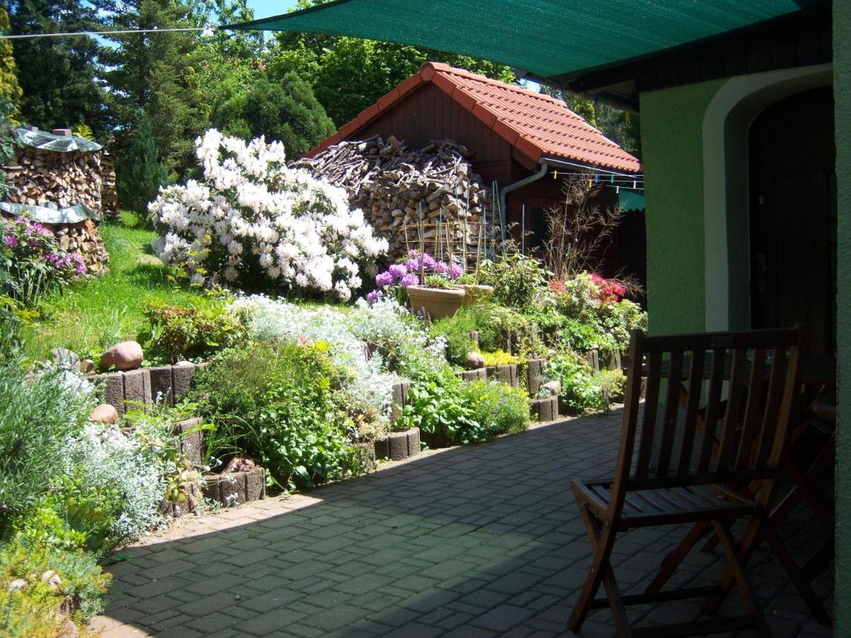 Ferienwohnung "An Der St. Ludmila" Crostwitz Exterior foto